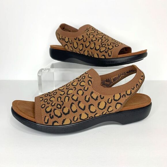 TRAQ by Alegria Barett Leopard Knit Sport Sandals Sz 40 US 9.5-10 - Picture 1 of 11